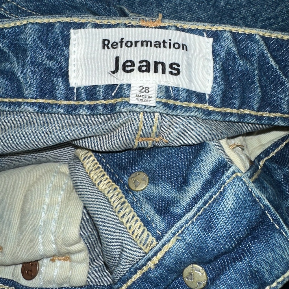 Reformation Cynthia High Rise Straight Jeans - Lanier Wash - Sz 28 - NWT - Picture 7 of 8